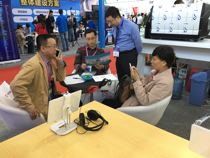 就业2_副本.jpg 就业2_副本.jpg